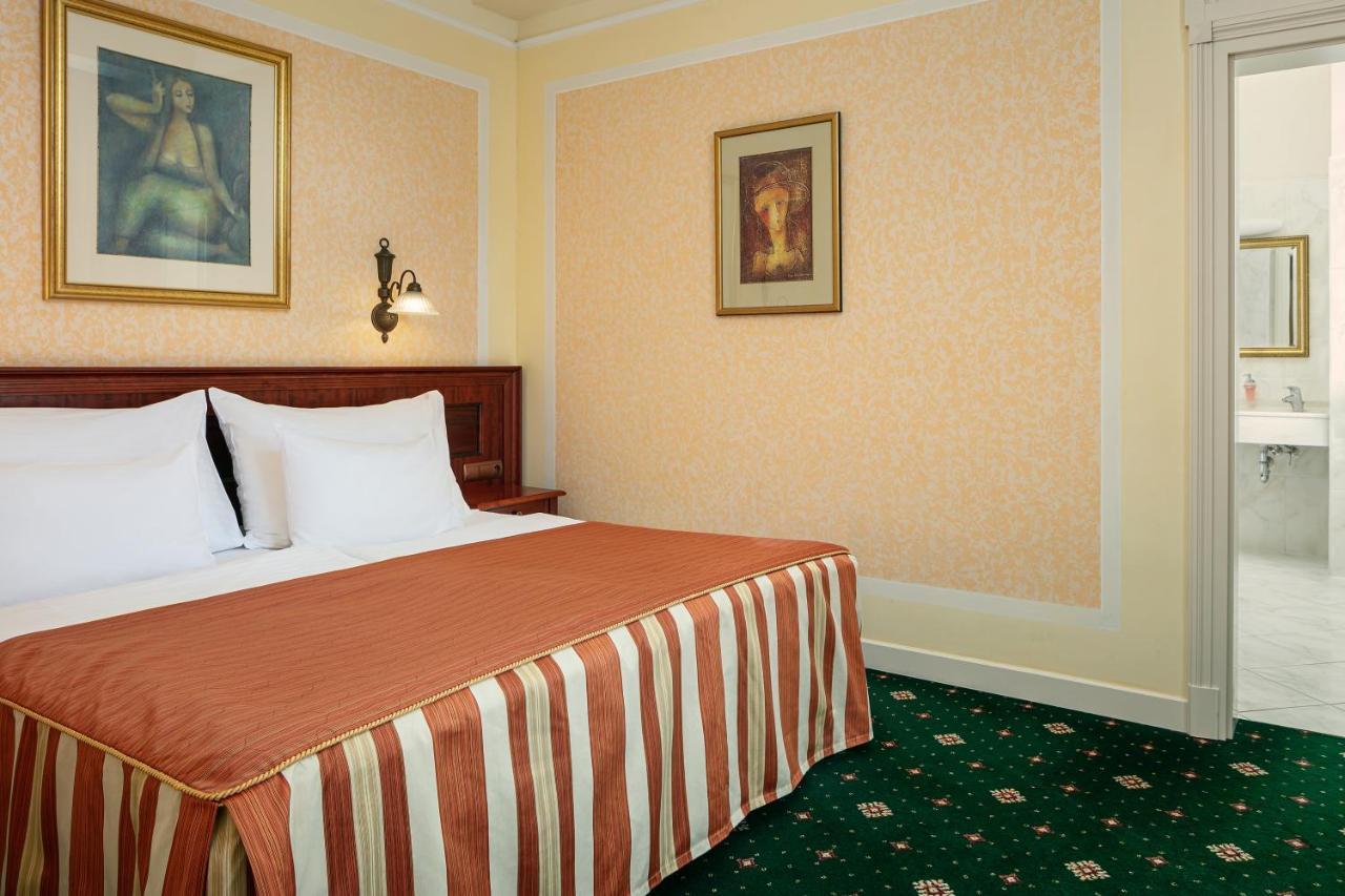 Humboldt Park Hotel & Spa Karlovy Vary Exterior foto